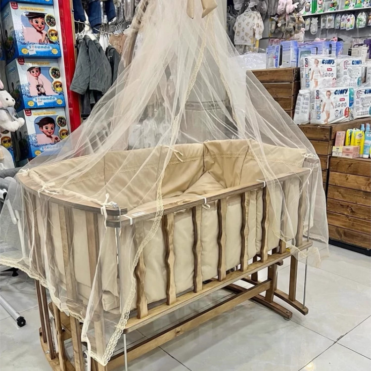 تخت کنار مادر چوبی سایز 110 - تصویر محصول